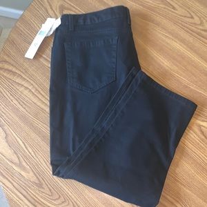 Jones New York Black Capris